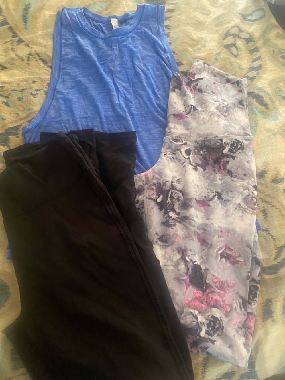 lululemon athletica Black Leggings & Blue Tank with Gray Floral Leggings